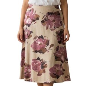 Bright floral print midi skirt. Size S